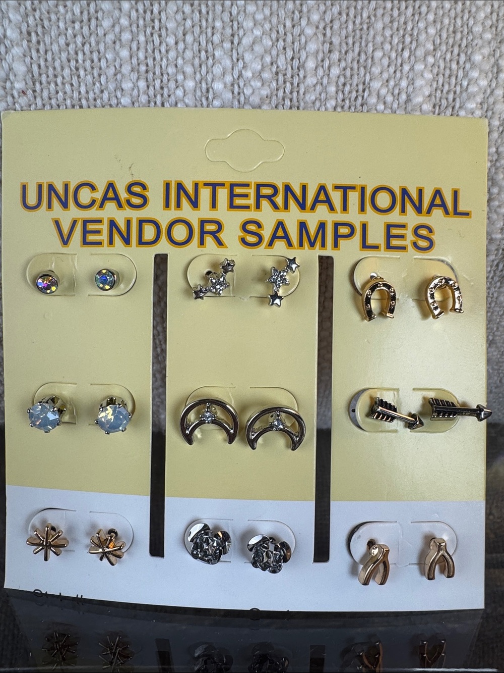 0804-Vendor Samples Earring‎ Set - Gold & Silver Tones